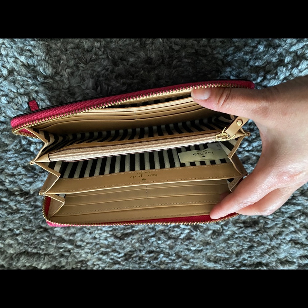 Pink Kate Spade Wallet - Picture 3 of 5
